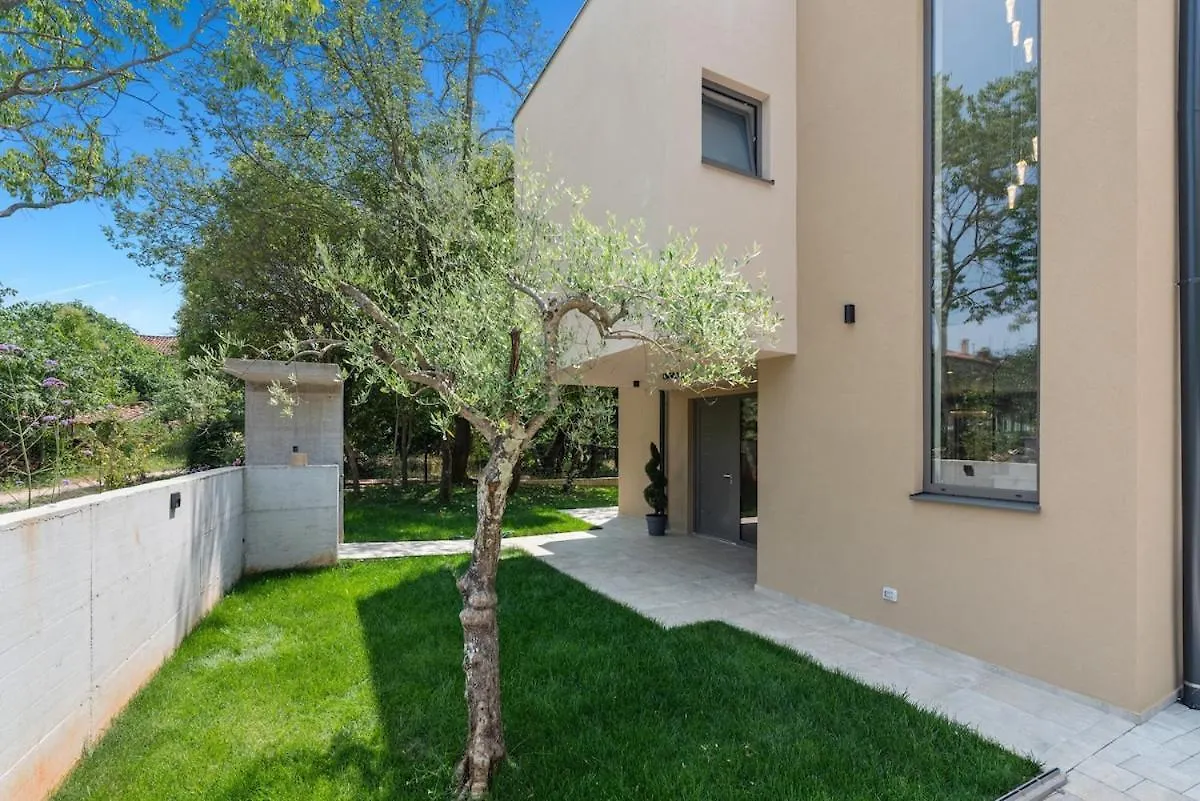 Luxury Forest Villa With Heated Pool In Istria Umag Kroatien